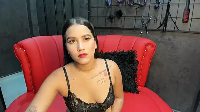 CAMII_SMITH from StripChat is Freechat