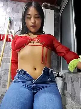 lovelypocahontas11 from StripChat is Freechat