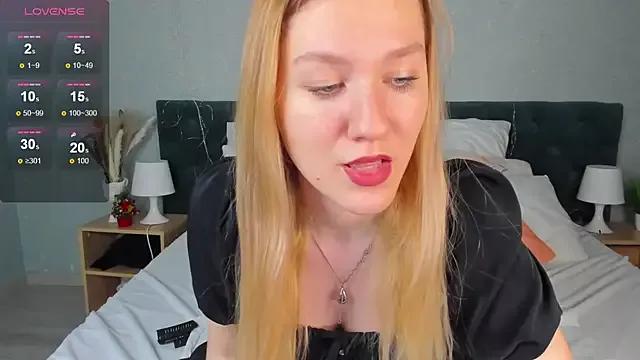 Mariel_Brown from StripChat is Freechat