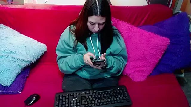 Megan1Owens from StripChat is Freechat