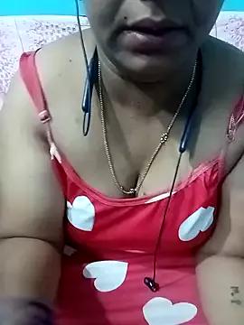 Tamil-Sexy-Namitha from StripChat is Freechat