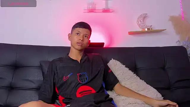 Thelittle_Gael from StripChat is Freechat